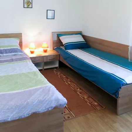 Haus Elizabeta 607s 公寓 温克兰